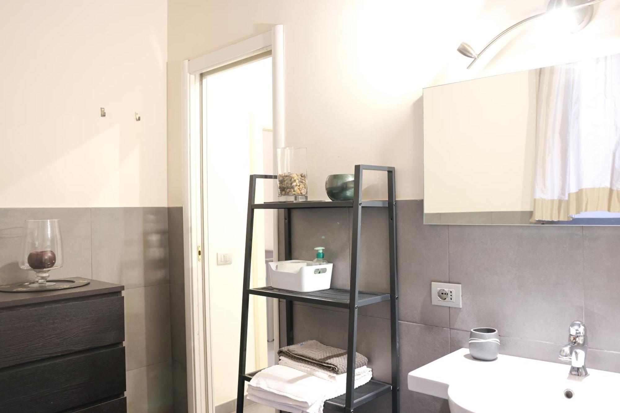Domus Superior Banchi Nuovi - Navona Pl. - Pantheon Apartment โรม ภายนอก รูปภาพ
